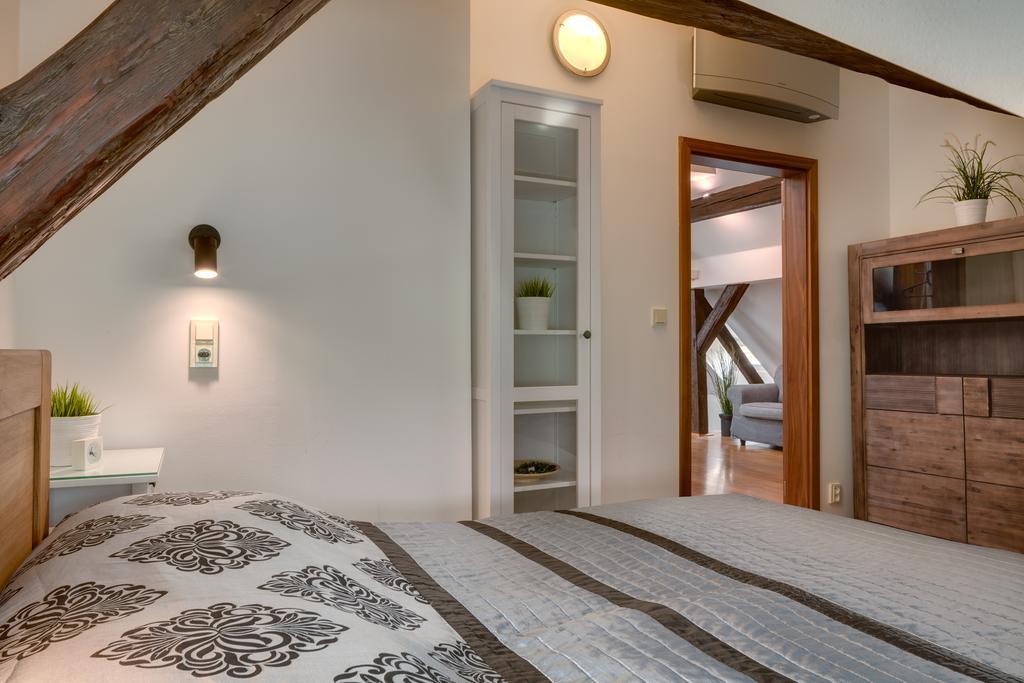 Michalska - Old Town Apartment Прага Экстерьер фото